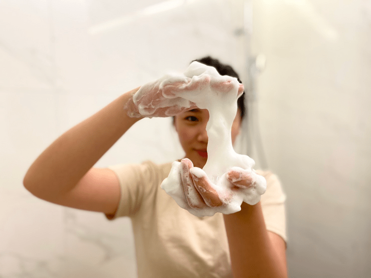 Kailash Khadi精油手工皂可以洗出延展性超好的綿密泡沫